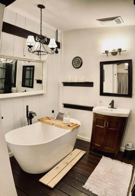 Beautiful Farmhouse In Fernandina Beach Ngoại thất bức ảnh